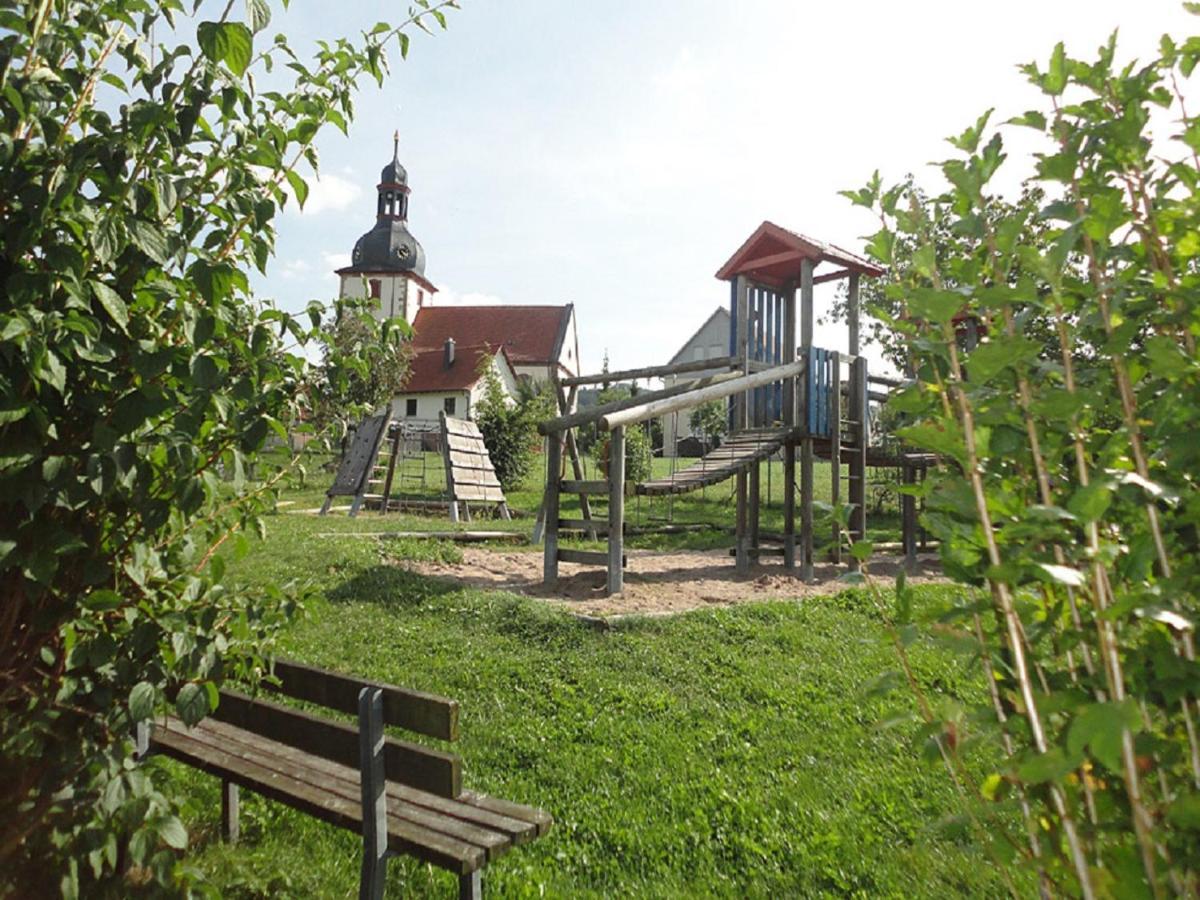 Monteurwohnungen Goeb - Nicht Fuer Urlaubsgaeste Geisa Bagian luar foto
