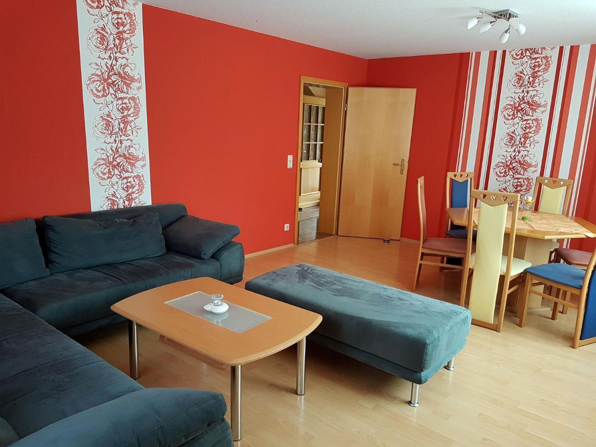 Monteurwohnungen Goeb - Nicht Fuer Urlaubsgaeste Geisa Bagian luar foto